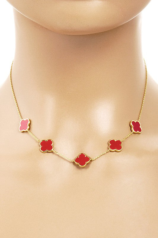 Gold-Dipped Linked Clover Necklace